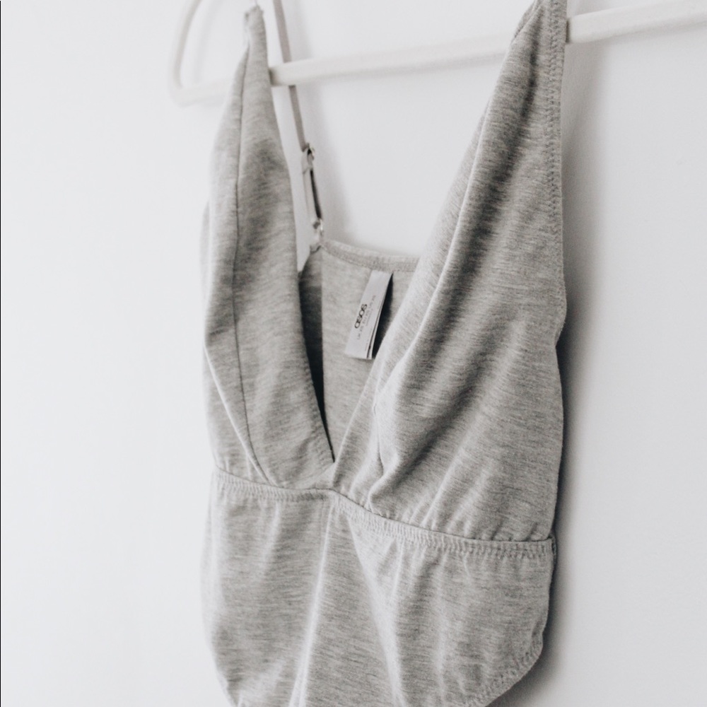 ASOS Jada Bodysuit - Picture 7 of 8